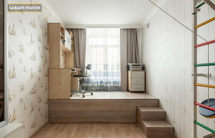 podium-so-stolom (5)